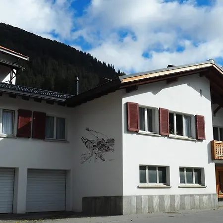 Bed & Breakfast Ernesto - Not Davos *