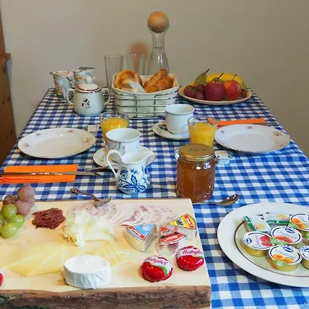 Ernesto - Not Davos Bed & Breakfast Langwies